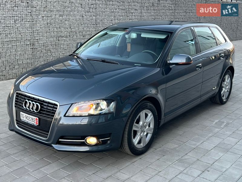 Хетчбек Audi A3 2011 в Луцьку