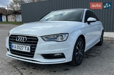 Седан Audi A3 2016 в Фастові