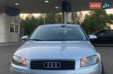 Хэтчбек Audi A3 2003 в Олевске
