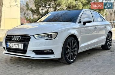 Седан Audi A3 2015 в Дніпрі
