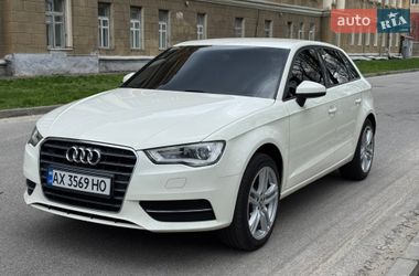 Хетчбек Audi A3 2013 в Харкові