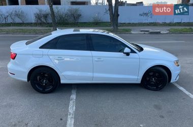 Седан Audi A3 2015 в Киеве