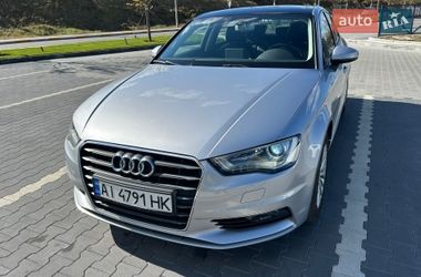 Седан Audi A3 2016 в Ирпене