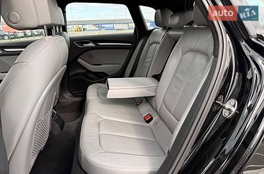 Хэтчбек Audi A3 2017 в Одессе