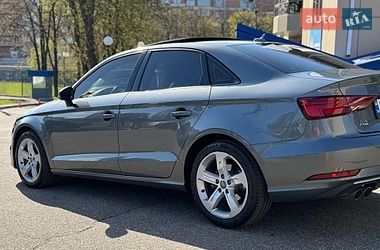 Седан Audi A3 2017 в Киеве
