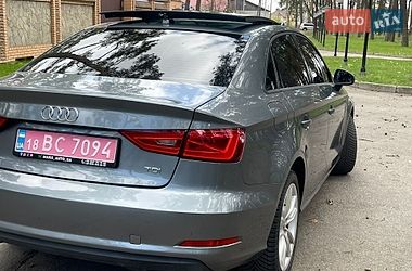 Седан Audi A3 2015 в Чернигове