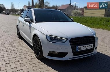 Хэтчбек Audi A3 2016 в Черноморске