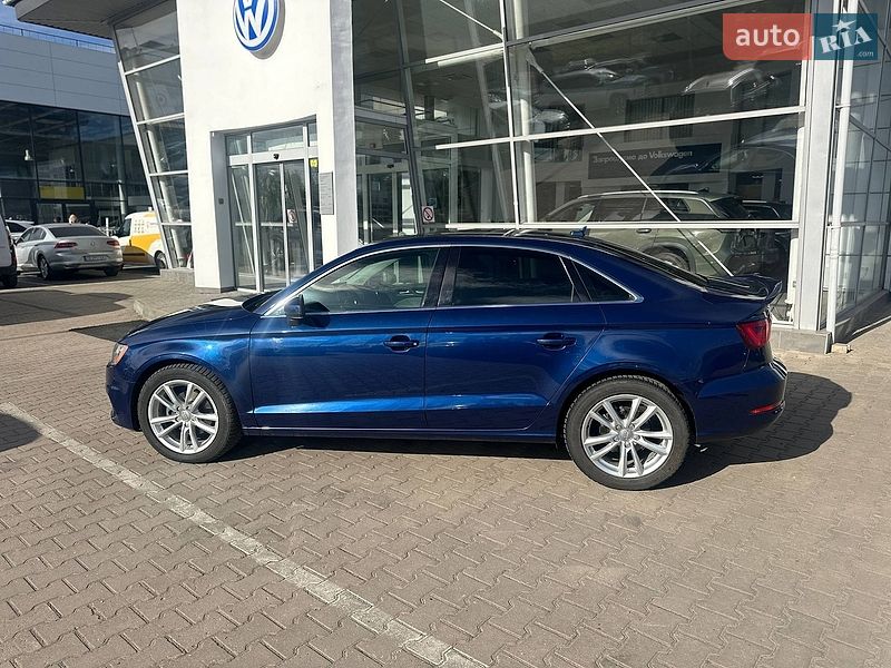 Седан Audi A3 2014 в Черновцах