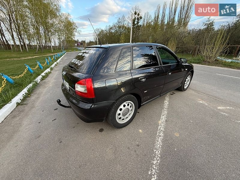 Хетчбек Audi A3 2002 в Ладижині
