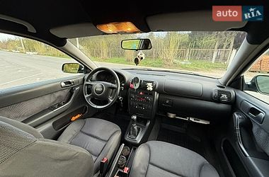Хетчбек Audi A3 2002 в Ладижині