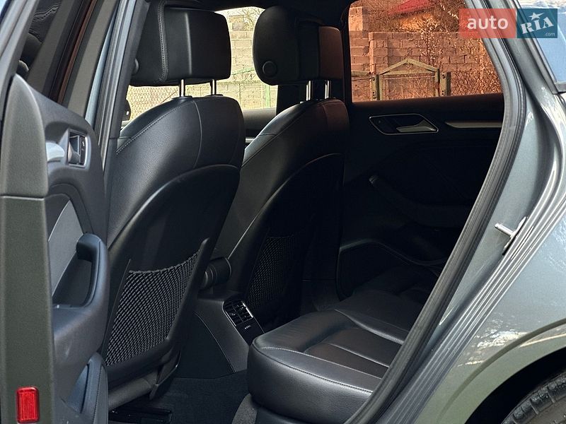 Седан Audi A3 2016 в Львові