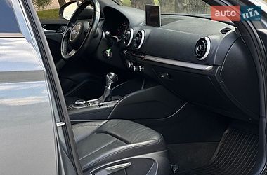 Седан Audi A3 2016 в Львові