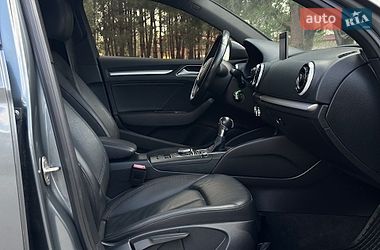 Седан Audi A3 2016 в Львові