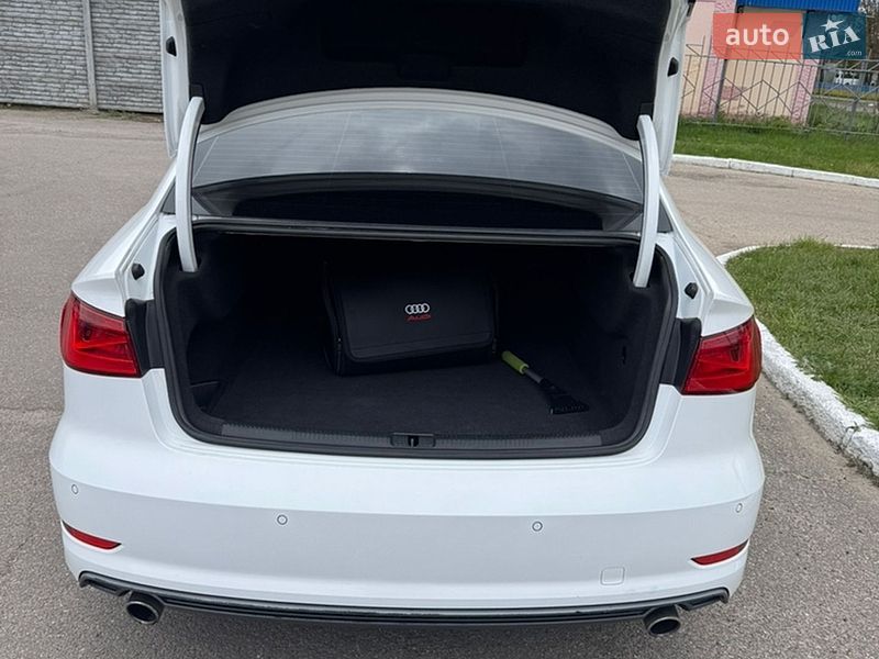 Седан Audi A3 2016 в Кам'янці