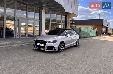 Седан Audi A3 2015 в Каменском
