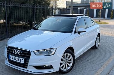 Седан Audi A3 2015 в Одессе