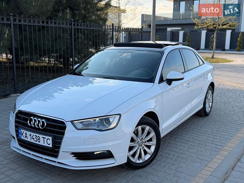 Седан Audi A3 2015 в Одессе