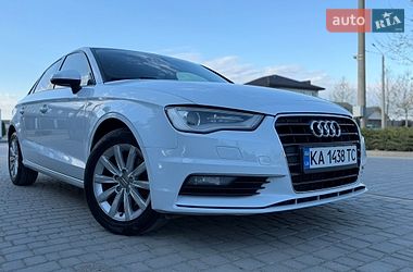 Седан Audi A3 2015 в Одессе