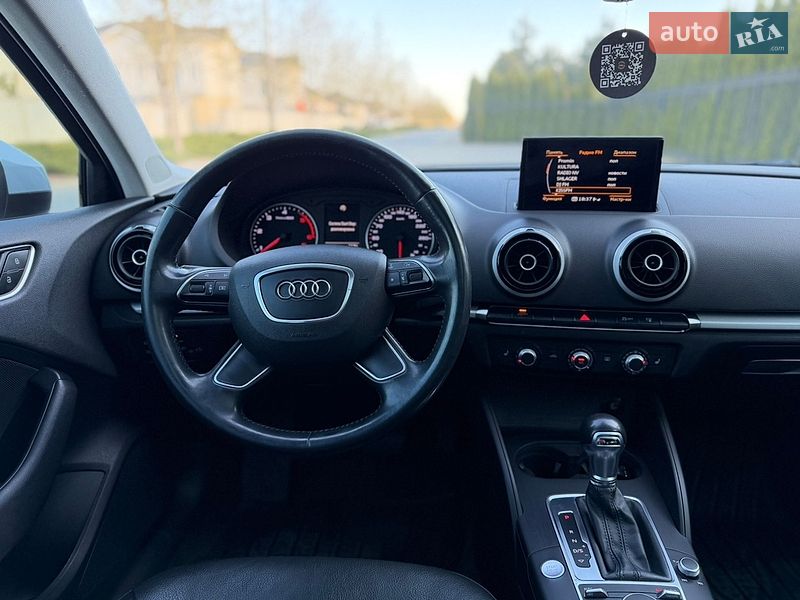 Седан Audi A3 2015 в Одессе