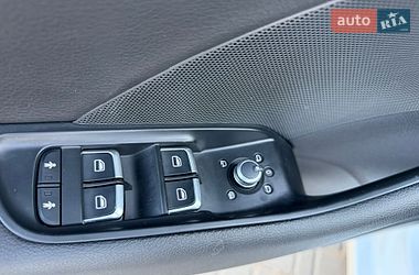 Седан Audi A3 2015 в Одессе