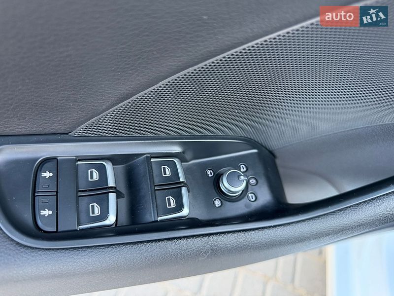 Седан Audi A3 2015 в Одессе