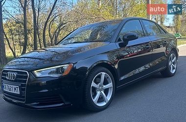 Седан Audi A3 2015 в Чернигове
