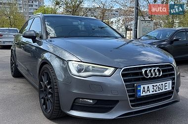 Хэтчбек Audi A3 2016 в Киеве