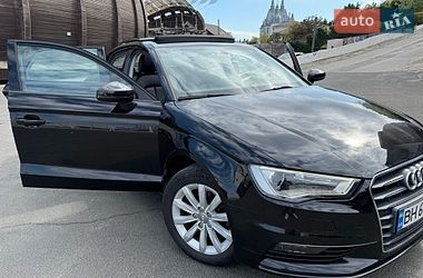 Седан Audi A3 2015 в Одессе