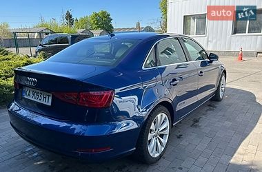 Седан Audi A3 2014 в Киеве