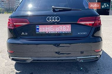 Хэтчбек Audi A3 2017 в Запорожье