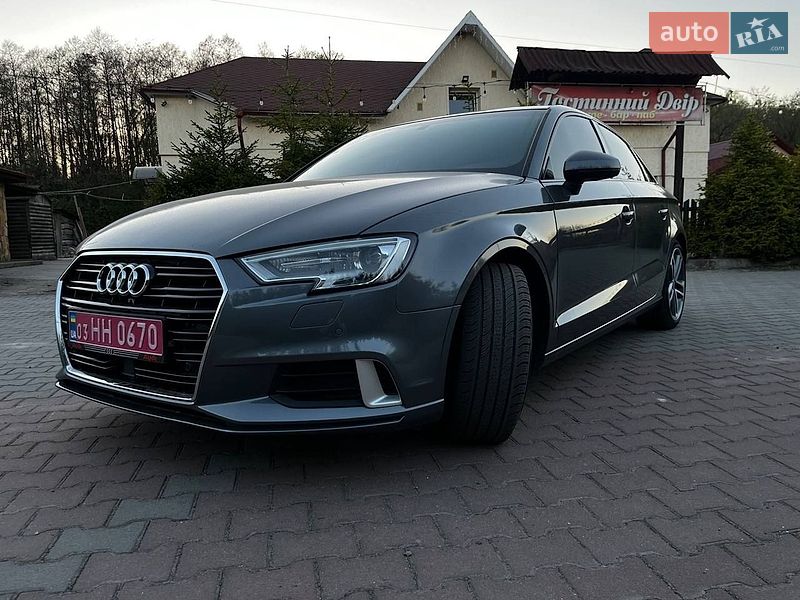 Седан Audi A3 2020 в Шепетівці