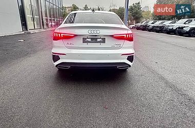 Седан Audi A3 2022 в Киеве