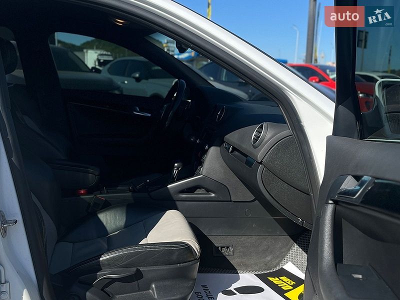 Хетчбек Audi A3 2008 в Мукачевому