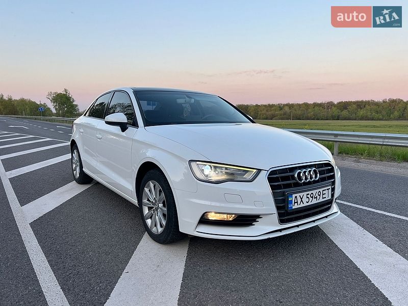 Седан Audi A3 2015 в Балаклее