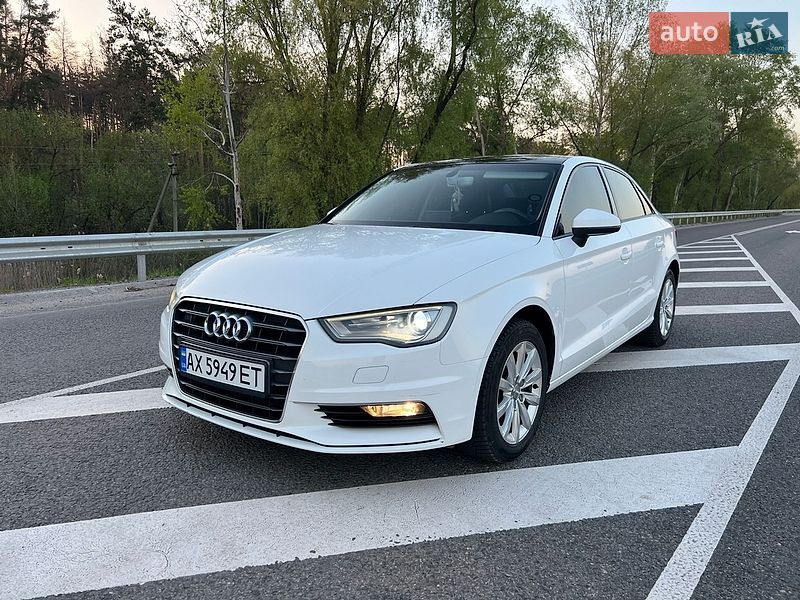 Седан Audi A3 2015 в Балаклее