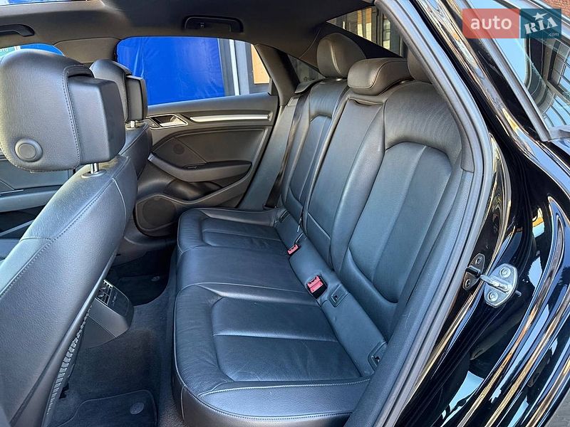Седан Audi A3 2016 в Коломиї