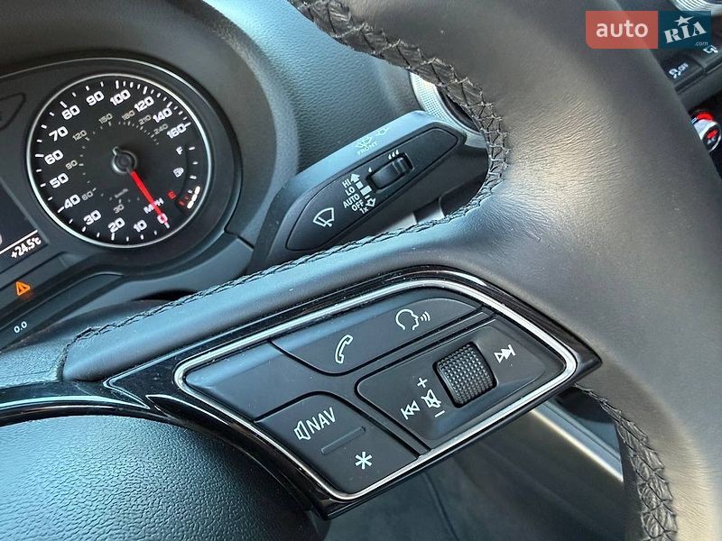 Седан Audi A3 2016 в Коломиї