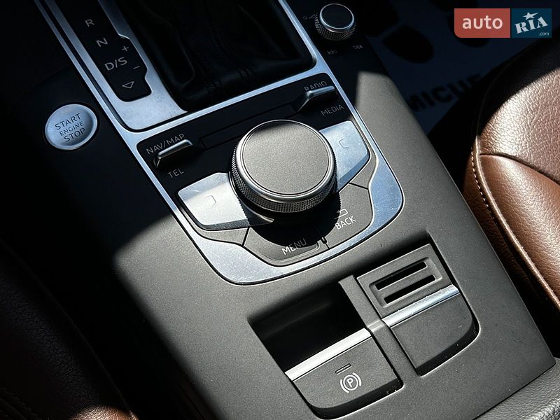 Седан Audi A3 2018 в Львове