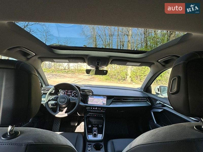 Седан Audi A3 2024 в Киеве