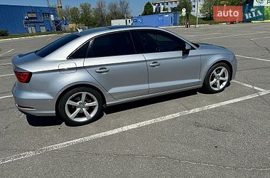 Седан Audi A3 2015 в Дніпрі