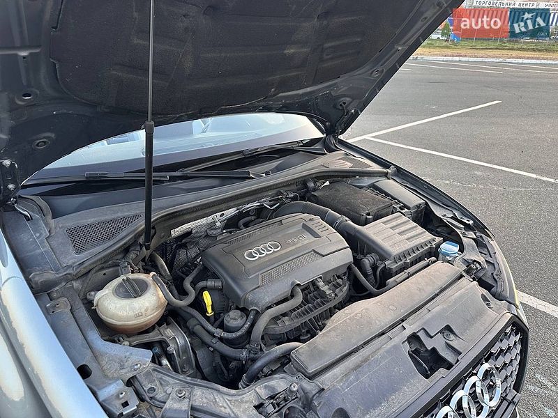 Кабриолет Audi A3 2016 в Киеве
