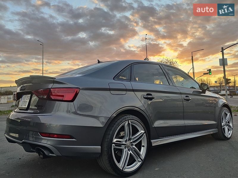 Седан Audi A3 2018 в Виннице
