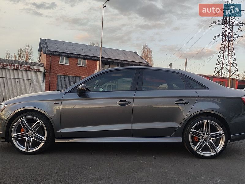 Седан Audi A3 2018 в Виннице