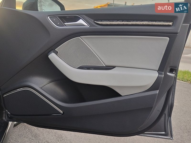 Седан Audi A3 2018 в Виннице