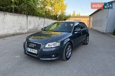 Хэтчбек Audi A3 2009 в Виноградове