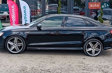 Седан Audi A3 2015 в Луцьку