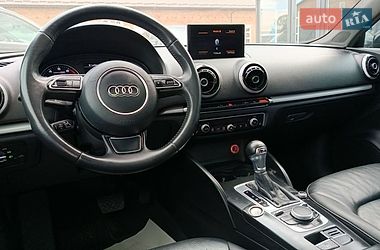 Седан Audi A3 2015 в Луцьку