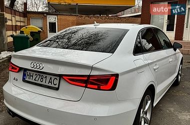 Седан Audi A3 2015 в Одессе