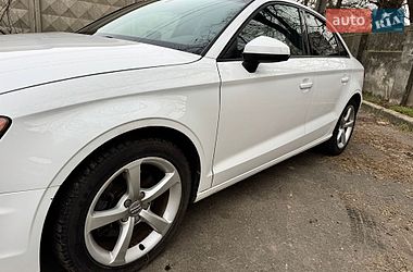 Седан Audi A3 2015 в Одессе