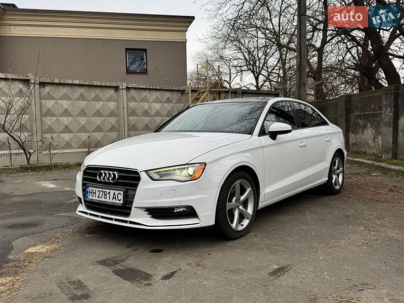 Седан Audi A3 2015 в Одессе